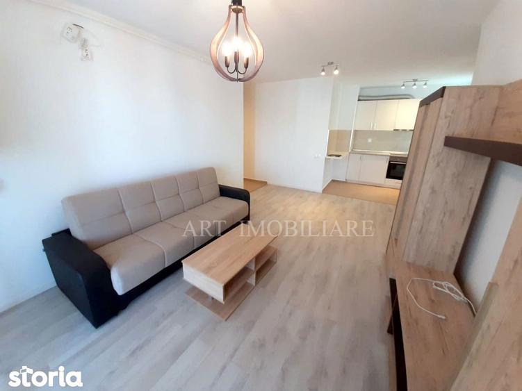 Apartament cu 2 camere semidecomandat, mobilat în Bună Ziua
