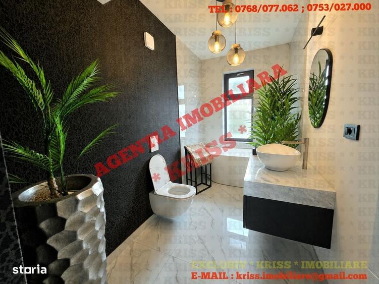 Casă cu 4 camere cu Teren 500 Mp în Central