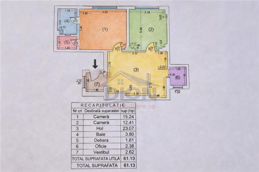 Apartament cu 3 camere semidecomandat în Universitate