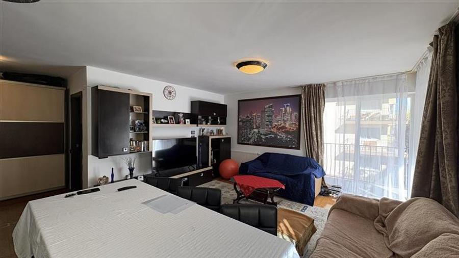 Apartament cu 2 camere circular, mobilat în Florești