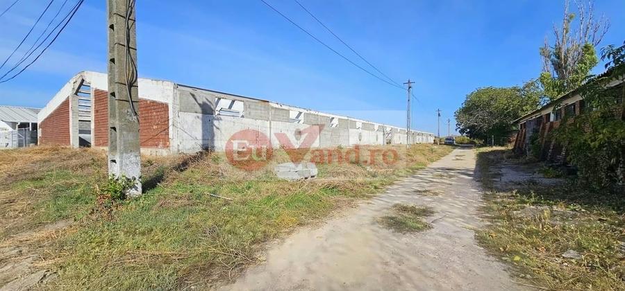 Spațiu comercial, de 1,848 mp, în Central
