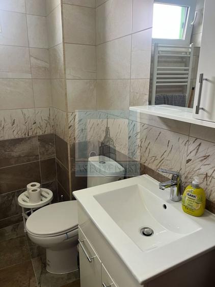 Apartament cu 2 camere semidecomandat, mobilat în Rulmentul