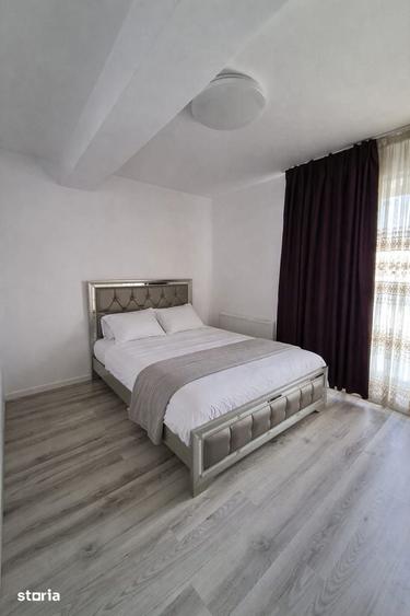 Apartament cu 3 camere în Est