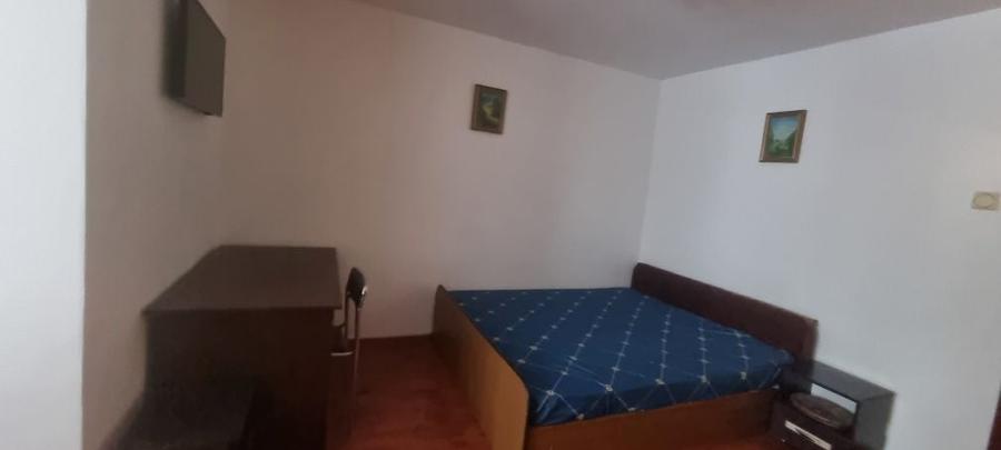 Garsonieră semidecomandată în Valea Rosie