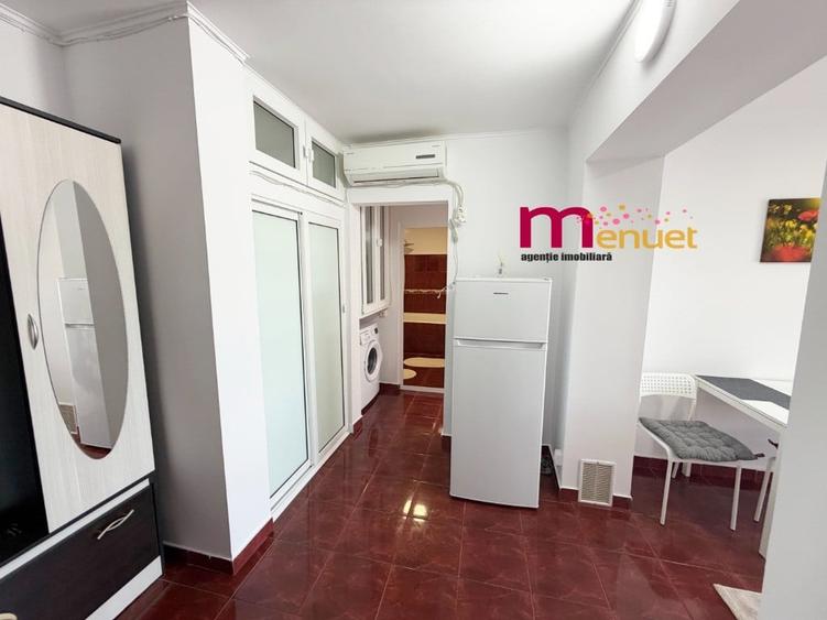 Apartament 2 camere,zona Pelican,etaj 2 - 9