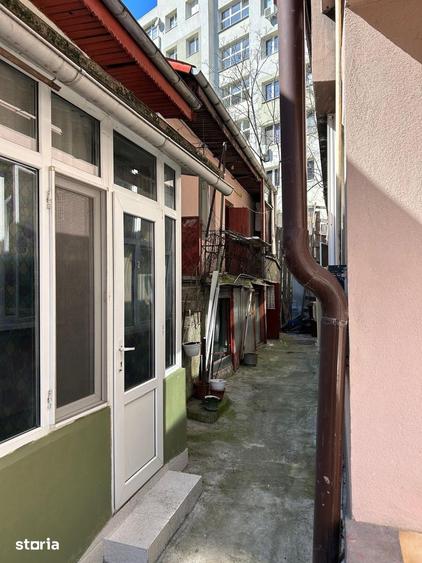 Casă cu 2 camere cu Teren 34 Mp în Domenii