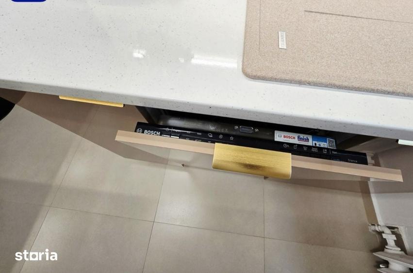 Apartament cu 3 camere în Unirii