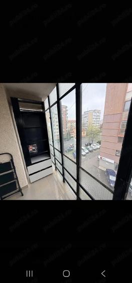 Apartament cu 3 camere decomandat în Dorobanților