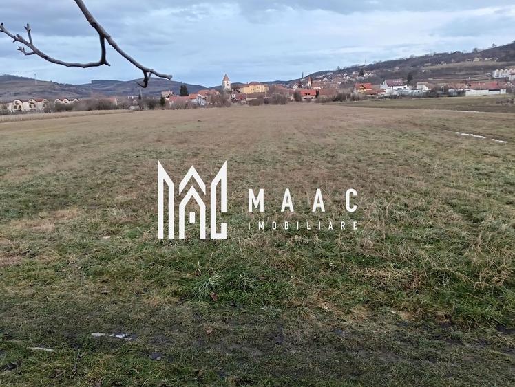 Teren Construcții intravilan de 1800 mp, în Periferie