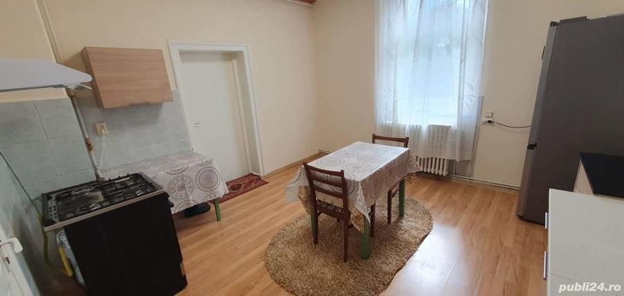 Apartament cu 2 camere nedecomandat în Azuga