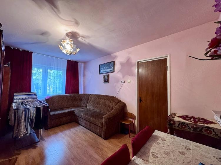 Apartament cu 3 camere semidecomandat în Mănăștur
