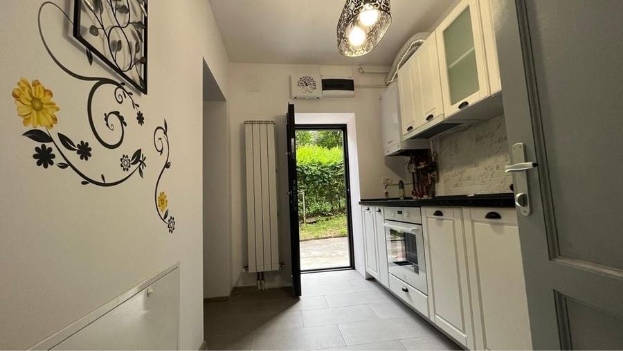 Apartament cu 2 camere decomandat în Centrul Istoric