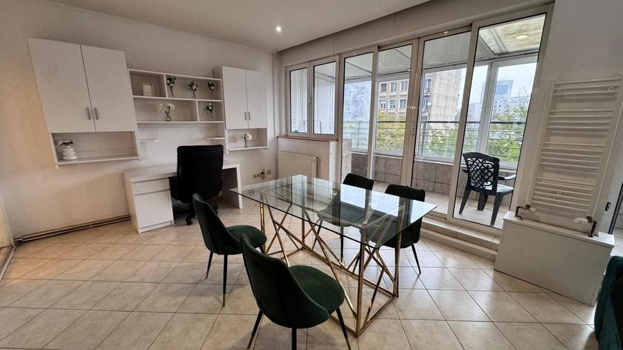 Apartament cu 2 camere semidecomandat în Ultracentral