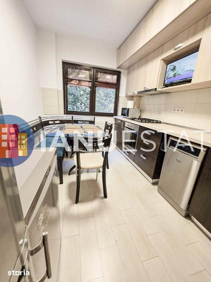 Apartament cu 3 camere decomandat în Berceni