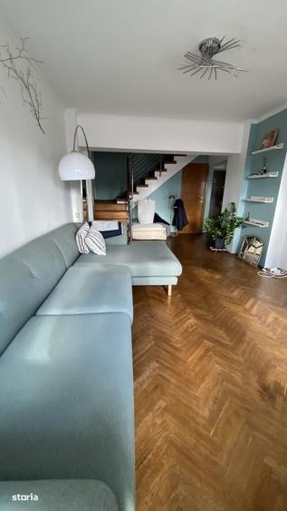 Apartament cu 4 camere în Unirii