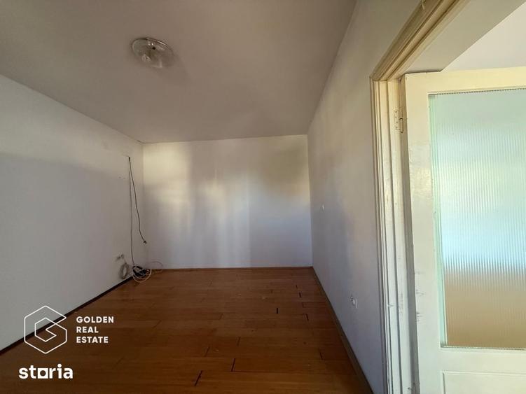 Casă cu 6 camere cu Teren 100 Mp în Fabric