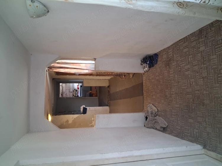 Casă cu 4 camere cu Teren 700 Mp în Amara