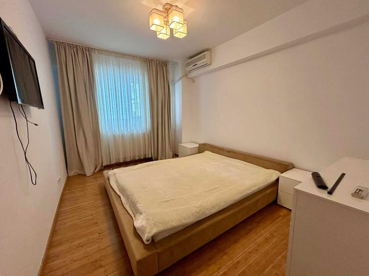 Apartament cu 3 camere decomandat în Dorobanți