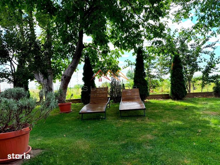Casă cu 4 camere cu Teren 960 Mp în Bănești