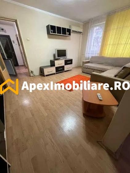 Apartament cu 3 camere semidecomandat, mobilat în Giurgiului