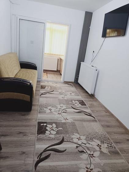 Apartament cu 2 camere decomandat în Popoveni