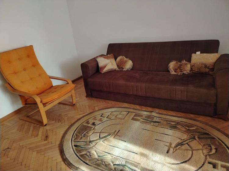 Garsonieră semidecomandată în Titan