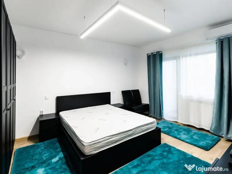 Apartament cu 3 camere decomandat în Calea Victoriei