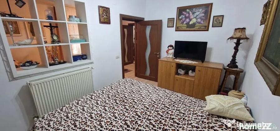 Casă cu 3 camere cu Teren 154 Mp în Central