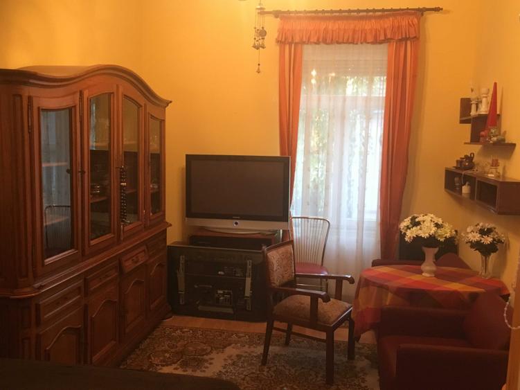 Casă cu 3 camere decomandat cu Teren 311 Mp în Horea