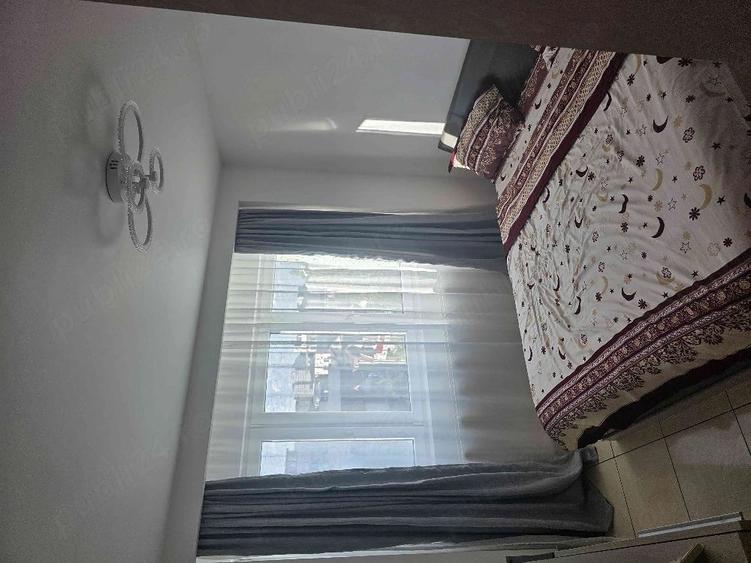 Apartament cu 3 camere decomandat în Titulescu
