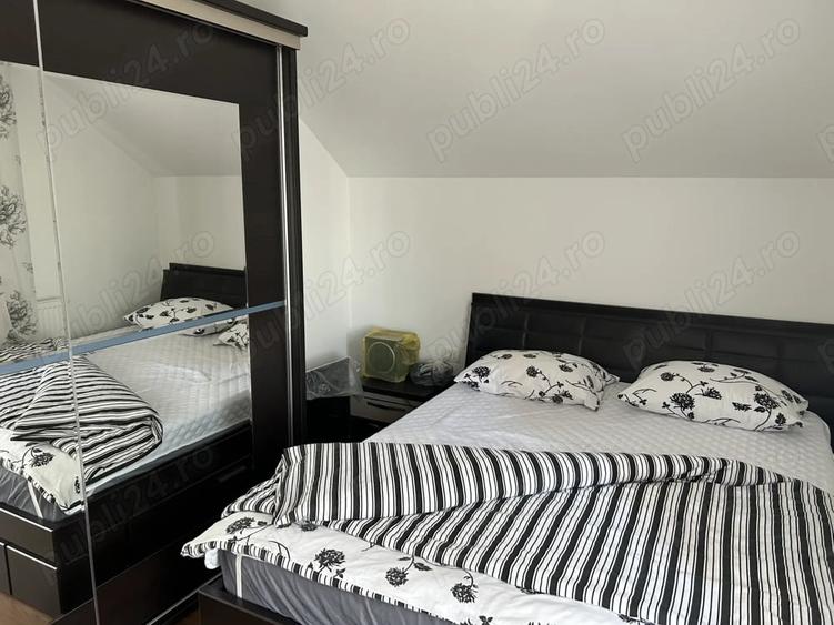 Casă cu 6 camere cu Teren 2700 Mp în Bocsig