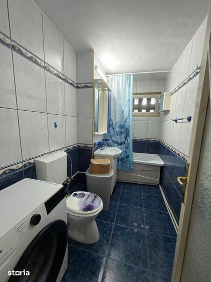 Apartament cu 4 camere în Mărăști