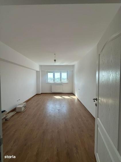 Apartament cu 4 camere decomandat în Lucian Blaga