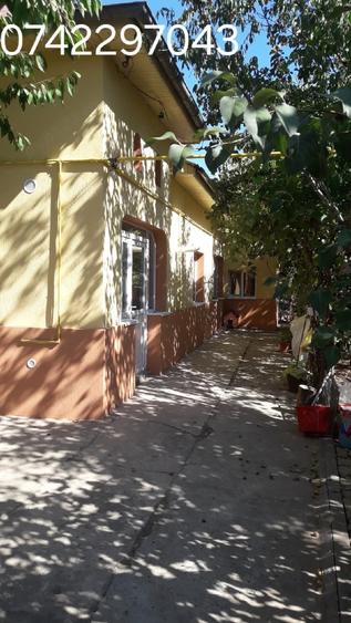 Casă cu 1 camere cu Teren 450 Mp în Central