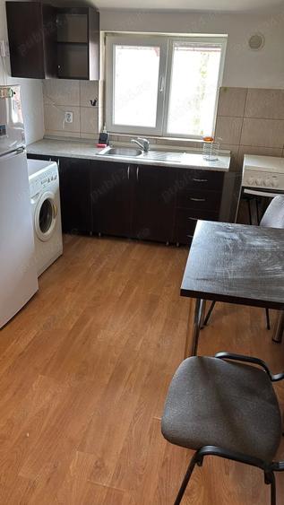 Apartament cu 2 camere semidecomandat în Schei