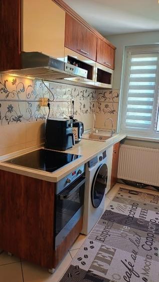Apartament cu 2 camere decomandat, mobilat în Est