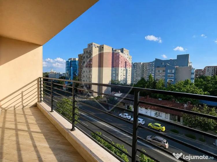 Apartament cu 2 camere semidecomandat în Calea Plevnei