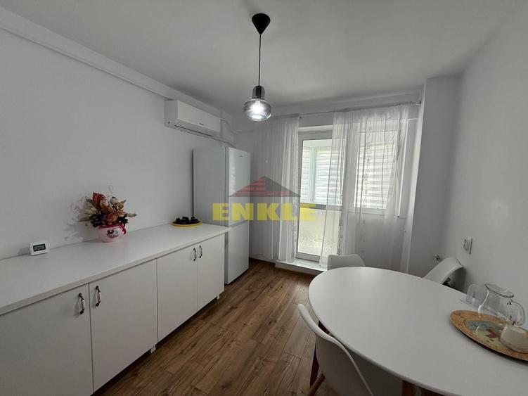Apartament cu 2 camere decomandat în Ultracentral