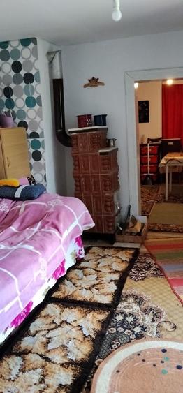 Casă cu 3 camere în Central