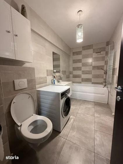 Apartament cu 3 camere, mobilat în Bucium