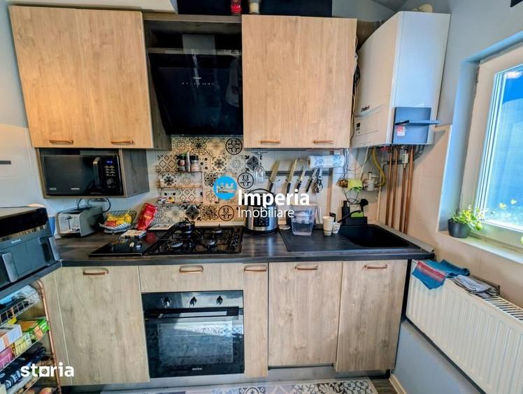 Apartament cu 3 camere decomandat în Alexandru cel Bun