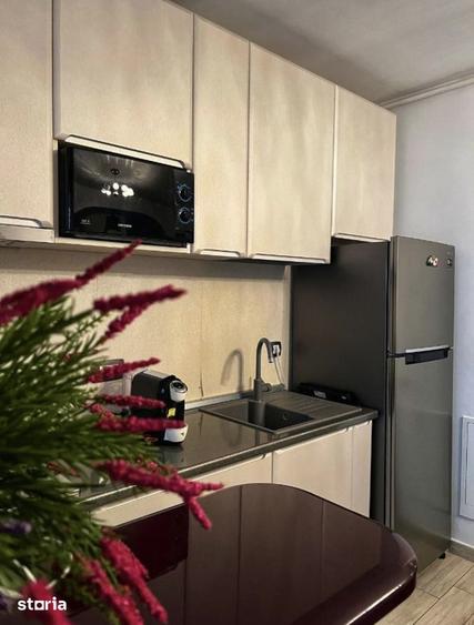 Apartament cu 2 camere semidecomandat în Dămăroaia