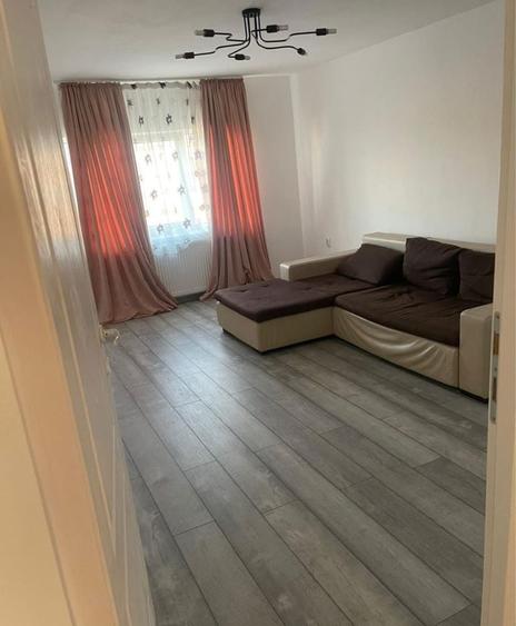 Apartament cu 2 camere decomandat în Exterior Vest
