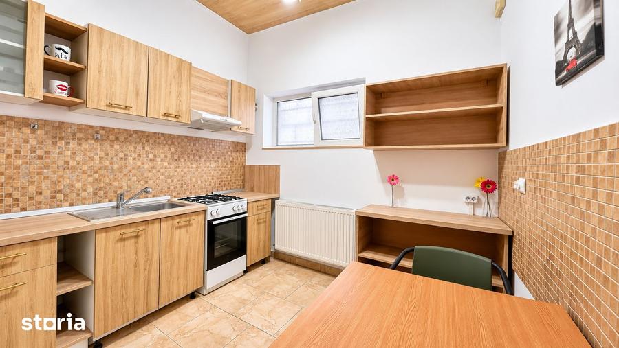 Apartament cu 2 camere semidecomandat, mobilat în Nord