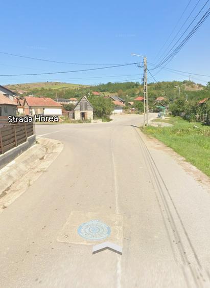 Teren Construcții intravilan de 800 mp, în Dezmir