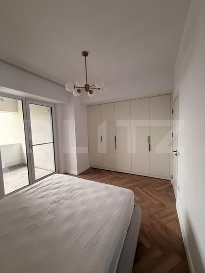 Apartament cu 2 camere semidecomandat, mobilat în Calea Severinului