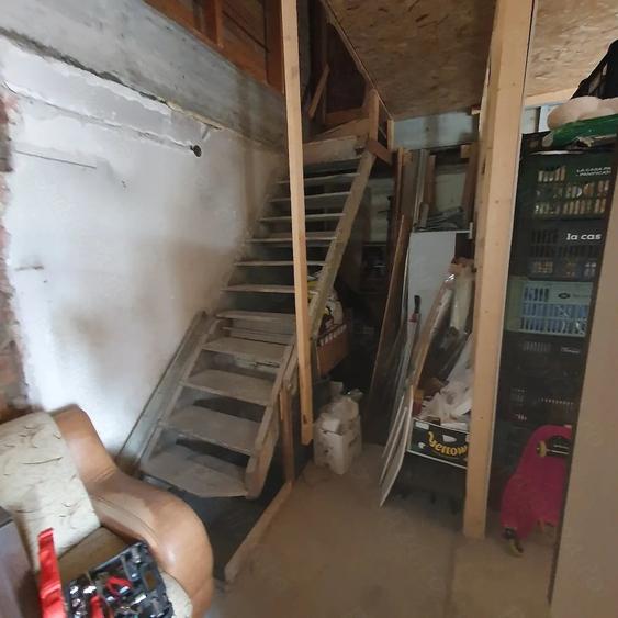 Casă cu 3 camere cu Teren 150 Mp în Central