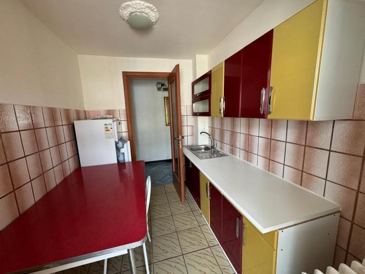 Apartament cu 2 camere decomandat, mobilat în Nord