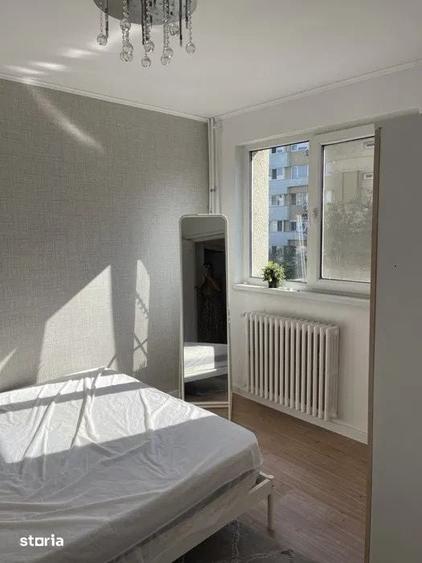 Apartament cu 3 camere în Drumul Taberei