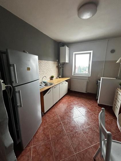 Inchiriez apartament 2 camere - Blvd Garii Brasov - 5